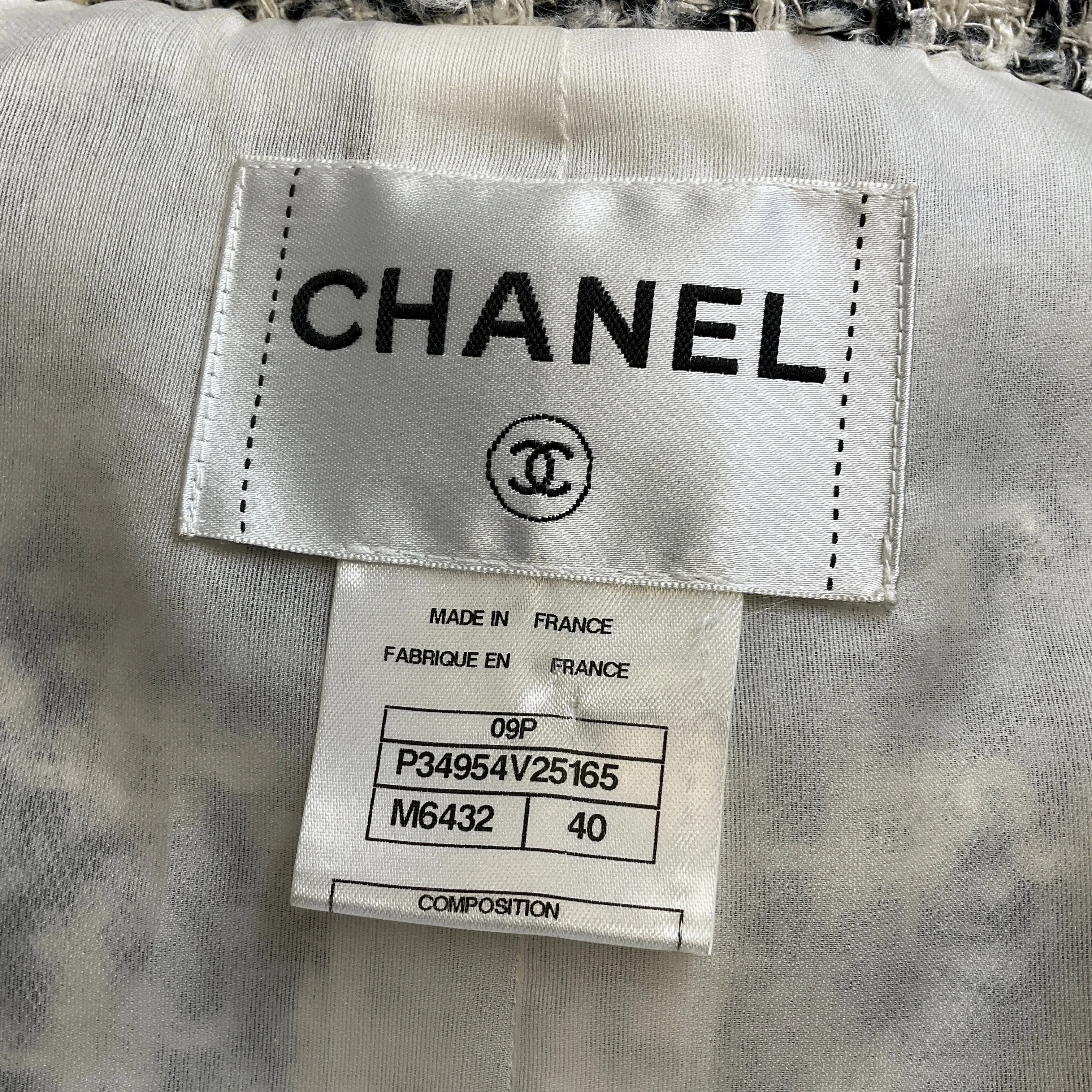 Chanel Ivory / Black / Grey 2009 Ribbon Trimmed Boucle Tweed Jacket