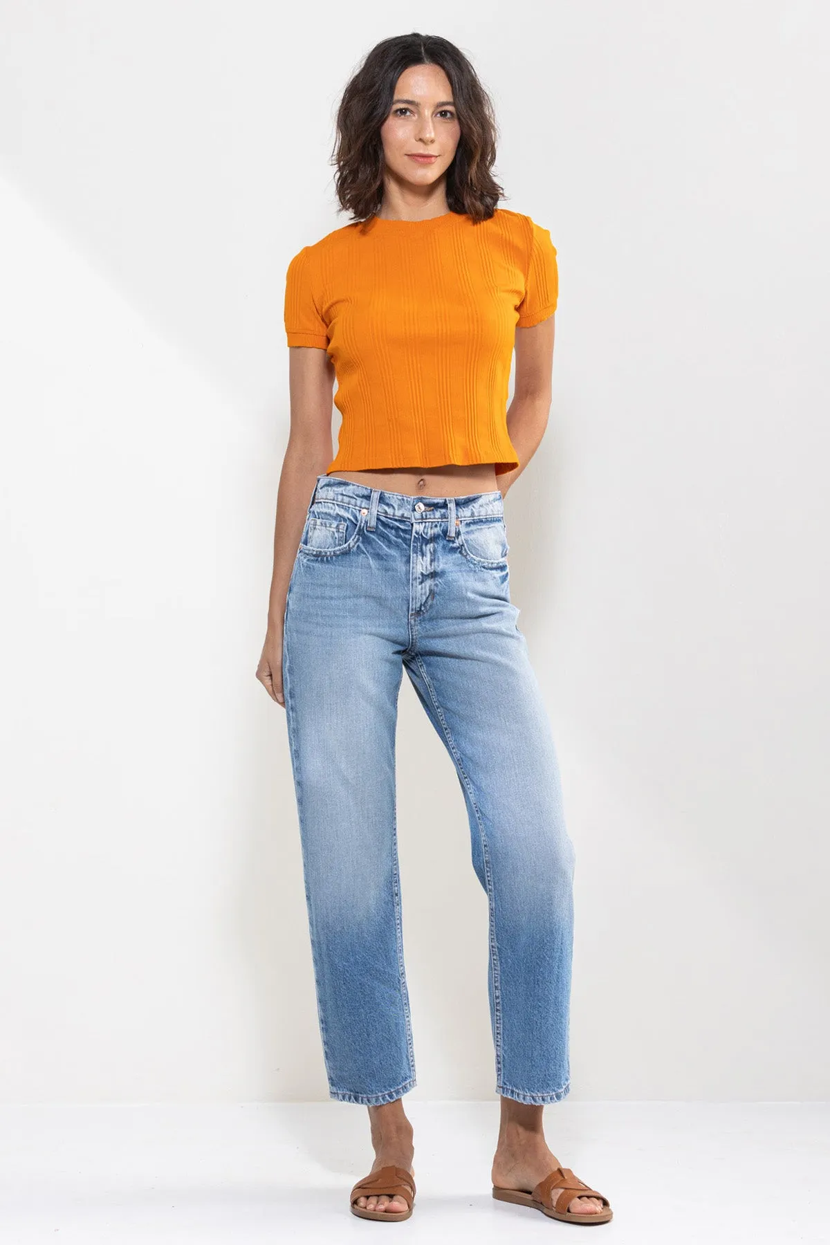 HIGH RISE STRAIGHT JEANS IN VINTAGE LIGHT WASH / SP-P12063