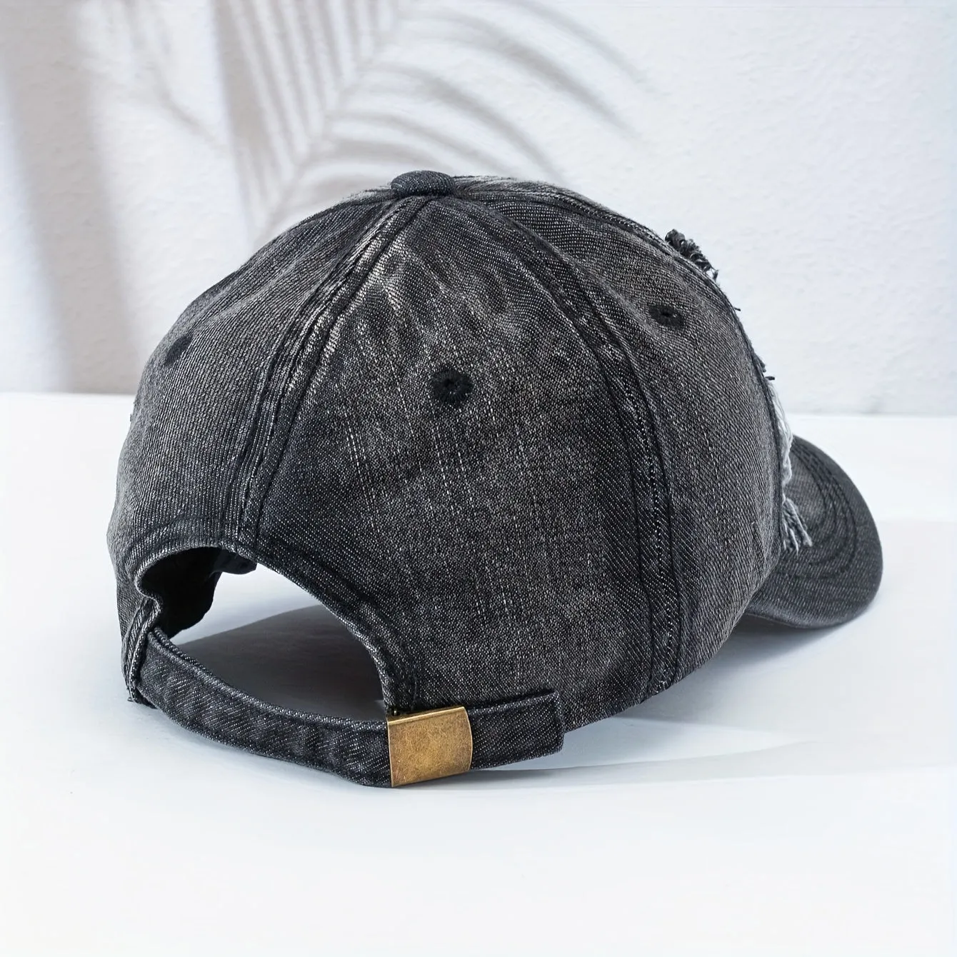 Unisex Sunshade Washed Denim Baseball Cap**